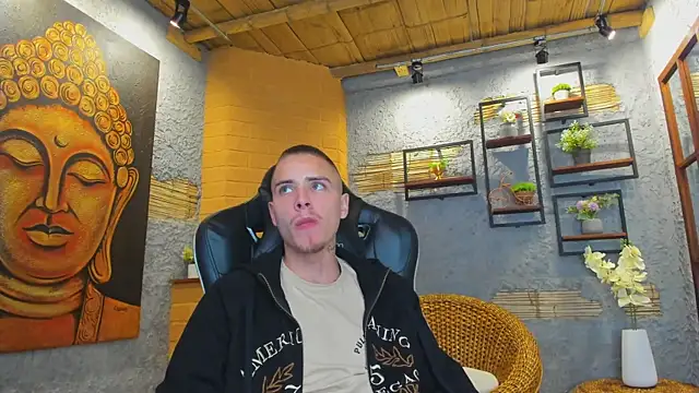 JordanThompson  online show from March 19, 2025, 1:32 am