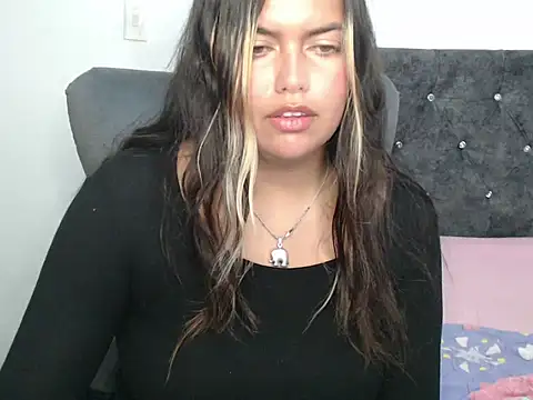 Snapshot of sweetkitty_16 chatting on March 11, 2026, 5:02 am sweetkitty 16 online show from March 11, 2026, 5:02 am