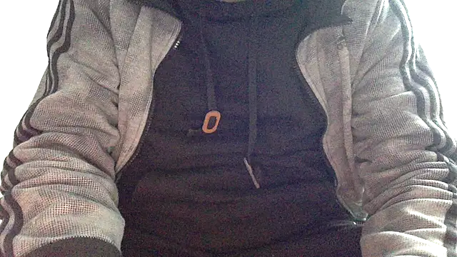 Snapshot of molozeb chatting on February 10, 2026, 9:08 pm molozeb online show from February 10, 2026, 9:08 pm