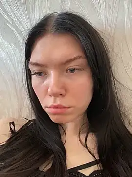 Snapshot of Lisaaa_Alisa chatting on February 3, 2025, 8:35 am Lisaaa Alisa online show from February 3, 2025, 8:35 am
