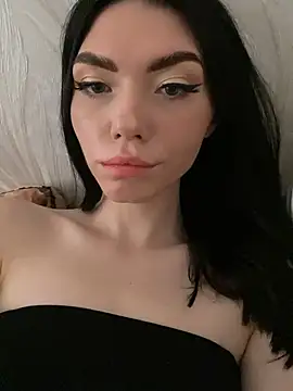 Snapshot of Lisaaa_Alisa chatting on February 15, 2025, 10:11 am Lisaaa Alisa online show from February 15, 2025, 10:11 am