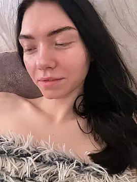 Snapshot of Lisaaa_Alisa chatting on February 18, 2025, 3:21 am Lisaaa Alisa online show from February 18, 2025, 3:21 am