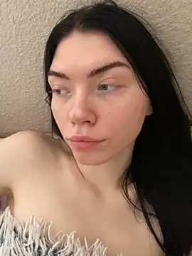 Snapshot of Lisaaa_Alisa chatting on February 18, 2025, 9:43 am Lisaaa Alisa online show from February 18, 2025, 9:43 am