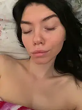 Snapshot of Lisaaa_Alisa chatting on September 15, 2025, 4:12 am Lisaaa Alisa online show from September 15, 2025, 4:12 am