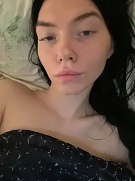 Snapshot of Lisaaa_Alisa chatting on September 22, 2025, 4:25 am Lisaaa Alisa online show from September 22, 2025, 4:25 am