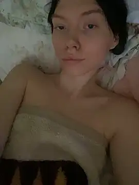 Lisaaa Alisa online show from November 17, 2025, 10:43 am