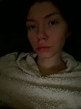 Lisaaa Alisa online show from January 14, 2026, 10:03 pm