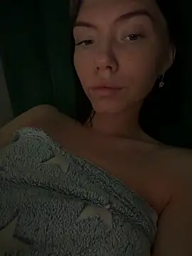 Snapshot of Lisaaa_Alisa chatting on March 18, 2026, 8:34 pm Lisaaa Alisa online show from March 18, 2026, 8:34 pm