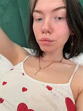 Snapshot of Lisaaa_Alisa chatting on April 7, 2026, 3:40 am Lisaaa Alisa online show from April 7, 2026, 3:40 am