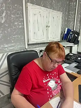 Klio5678 online show from June 16, 2026, 8:33 pm