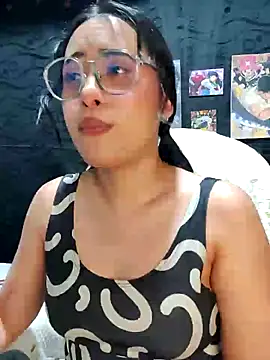 Snapshot of Janna_mnt chatting on December 10, 2024, 7:37 am Janna mnt online show from December 10, 2024, 7:37 am