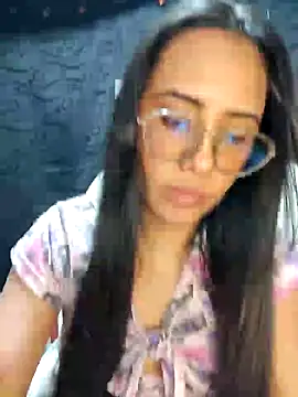 Snapshot of Janna_mnt chatting on December 12, 2024, 6:57 am Janna mnt online show from December 12, 2024, 6:57 am