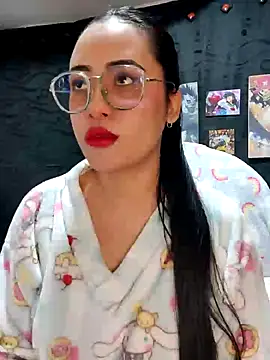 Snapshot of Janna_mnt chatting on December 24, 2024, 5:16 am Janna mnt online show from December 24, 2024, 5:16 am