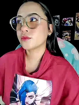 Snapshot of Janna_mnt chatting on January 3, 2025, 5:50 am Janna mnt online show from January 3, 2025, 5:50 am