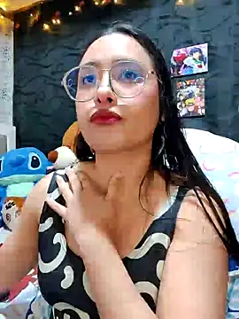 Snapshot of Janna_mnt chatting on January 20, 2025, 4:21 am Janna mnt online show from January 20, 2025, 4:21 am