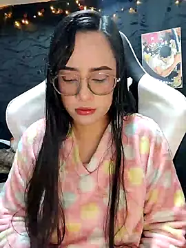 Snapshot of Janna_mnt chatting on February 6, 2025, 3:48 am Janna mnt online show from February 6, 2025, 3:48 am