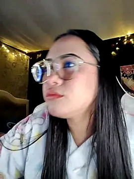 Snapshot of Janna_mnt chatting on February 14, 2025, 5:51 am Janna mnt online show from February 14, 2025, 5:51 am