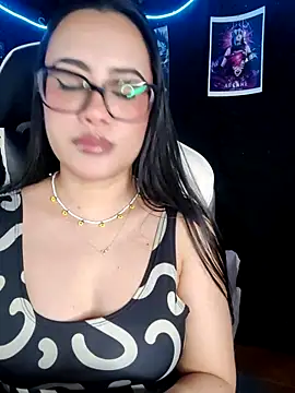 Janna mnt online show from May 3, 2026, 7:36 am