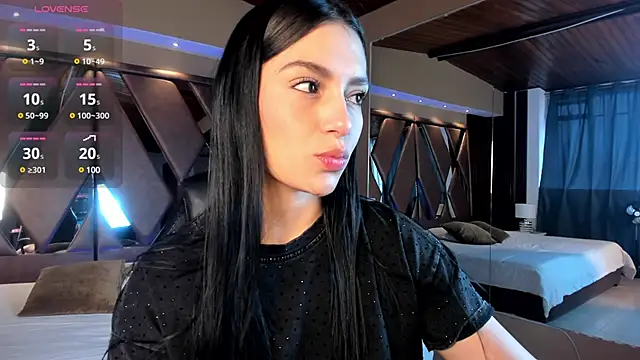 carina rossi online show from January 11, 2025, 12:18 pm