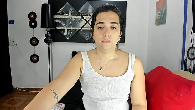 Snapshot of SARAMISHA chatting on September 30, 2025, 11:10 pm SARAMISHA online show from September 30, 2025, 11:10 pm