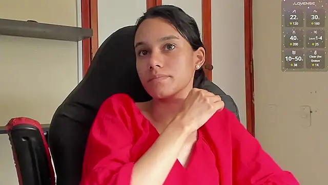 Snapshot of SamanthaWatson chatting on December 24, 2024, 4:51 pm SamanthaWatson online show from December 24, 2024, 4:51 pm