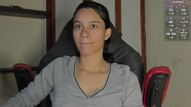 Snapshot of SamanthaWatson chatting on December 25, 2024, 4:44 am SamanthaWatson online show from December 25, 2024, 4:44 am