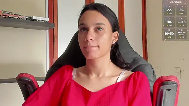 Snapshot of SamanthaWatson chatting on December 26, 2024, 2:16 pm SamanthaWatson online show from December 26, 2024, 2:16 pm