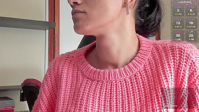 Snapshot of SamanthaWatson chatting on January 4, 2025, 4:11 pm SamanthaWatson online show from January 4, 2025, 4:11 pm