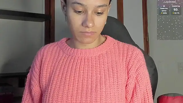 Snapshot of SamanthaWatson chatting on January 5, 2025, 12:31 am SamanthaWatson online show from January 5, 2025, 12:31 am