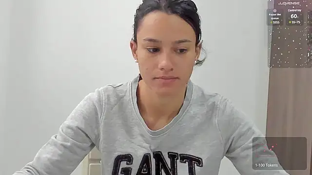 Snapshot of SamanthaWatson chatting on February 1, 2025, 1:20 pm SamanthaWatson online show from February 1, 2025, 1:20 pm