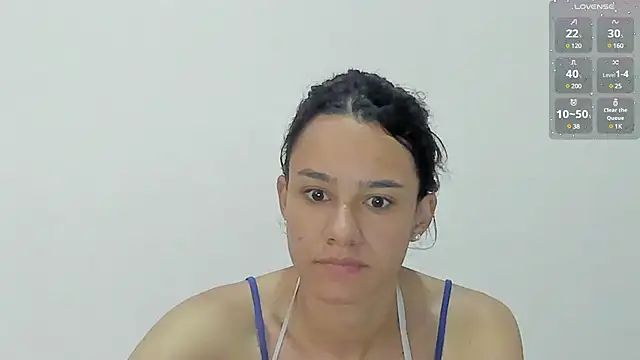 Snapshot of SamanthaWatson chatting on February 11, 2025, 2:02 pm SamanthaWatson online show from February 11, 2025, 2:02 pm