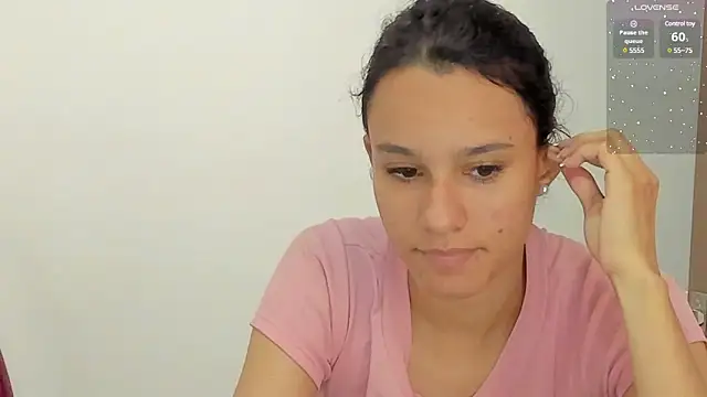 Snapshot of SamanthaWatson chatting on February 27, 2025, 3:26 pm SamanthaWatson online show from February 27, 2025, 3:26 pm