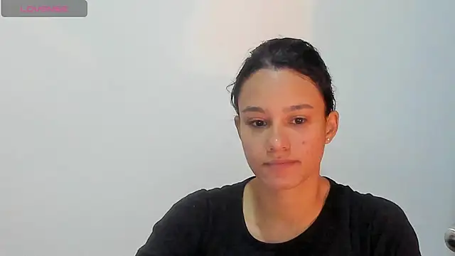 Snapshot of SamanthaWatson chatting on March 8, 2025, 11:07 pm SamanthaWatson online show from March 8, 2025, 11:07 pm