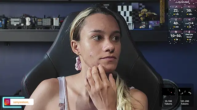 Snapshot of SamanthaWatson chatting on September 18, 2025, 8:22 pm SamanthaWatson online show from September 18, 2025, 8:22 pm