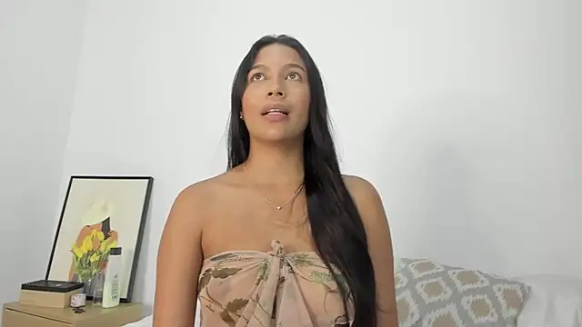 Snapshot of rouse_4 chatting on March 8, 2026, 9:40 pm rouse 4 online show from March 8, 2026, 9:40 pm