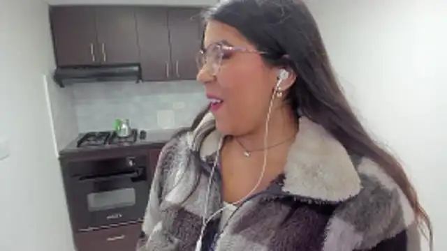 Snapshot of Luna_Dumont chatting on February 24, 2026, 11:08 am Luna Dumont online show from February 24, 2026, 11:08 am