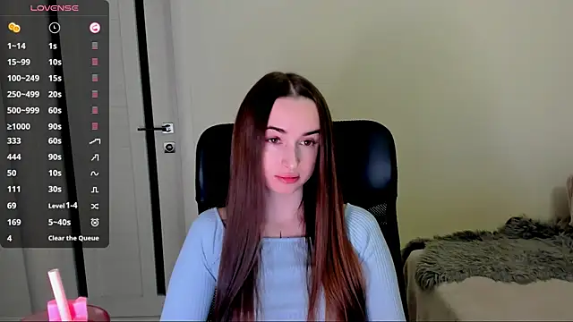 Snapshot of Kimmberr chatting on November 10, 2025, 4:22 am Kimmberr online show from November 10, 2025, 4:22 am