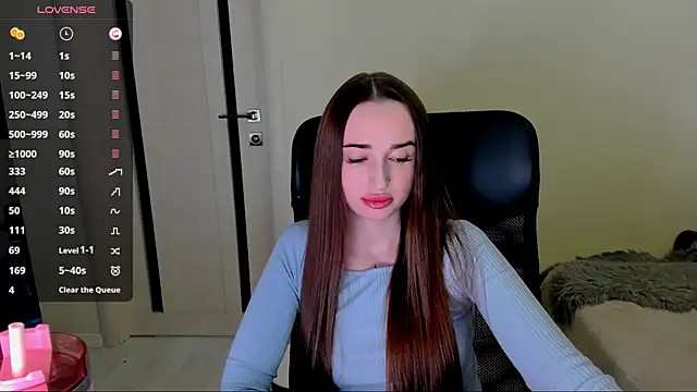 Snapshot of Kimmberr chatting on December 22, 2025, 2:19 am Kimmberr online show from December 22, 2025, 2:19 am