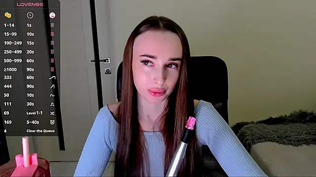 Snapshot of Kimmberr chatting on January 17, 2026, 3:44 am Kimmberr online show from January 17, 2026, 3:44 am