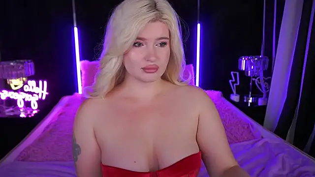 CocoSecretss online show from September 19, 2025, 6:37 am