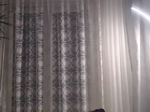 Snapshot of Piter9023 chatting on October 12, 2025, 8:41 pm Piter9023 online show from October 12, 2025, 8:41 pm