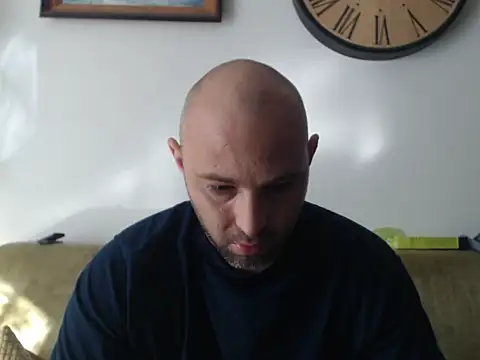 Snapshot of Piter9023 chatting on October 20, 2025, 8:59 am Piter9023 online show from October 20, 2025, 8:59 am