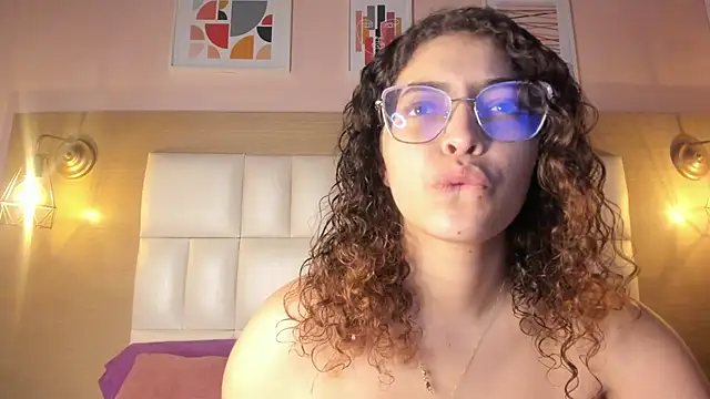 Dollar-girl online show from December 27, 2024, 6:20 pm