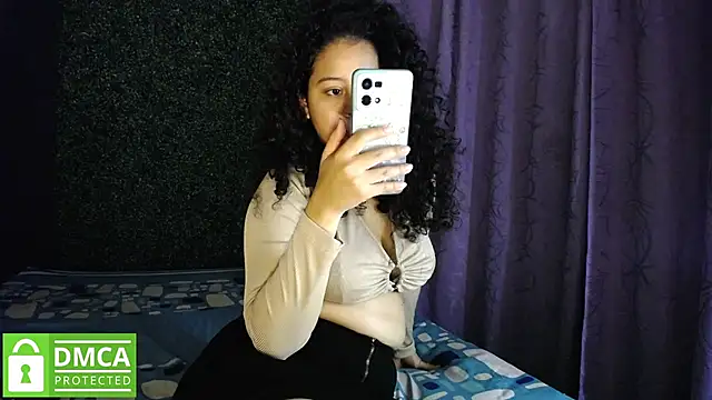 Mr MrsCurie online show from January 6, 2026, 11:51 pm