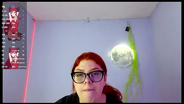 lucie nicolls online show from February 4, 2025, 5:21 am