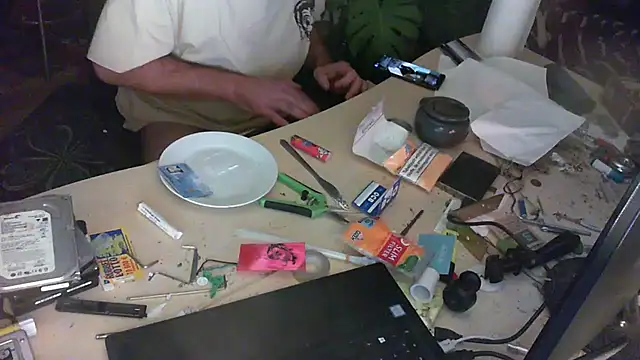 halebobxh online show from September 13, 2025, 5:51 am