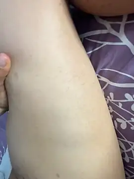 Snapshot of maybelline69 chatting on February 10, 2026, 9:02 am maybelline69 online show from February 10, 2026, 9:02 am