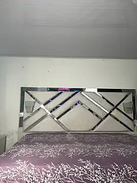 Snapshot of maybelline69 chatting on March 1, 2026, 12:45 am maybelline69 online show from March 1, 2026, 12:45 am