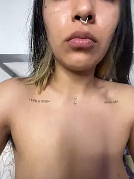 Snapshot of maybelline69 chatting on March 9, 2026, 3:10 am maybelline69 online show from March 9, 2026, 3:10 am