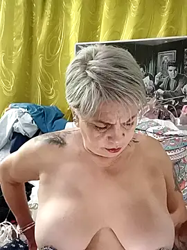 DirtyBIianca online show from October 25, 2025, 11:54 pm